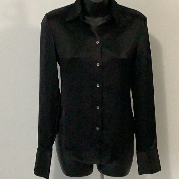 ARITZIA Babaton Industry Satin Shirt (Black) - Picture 4 of 13